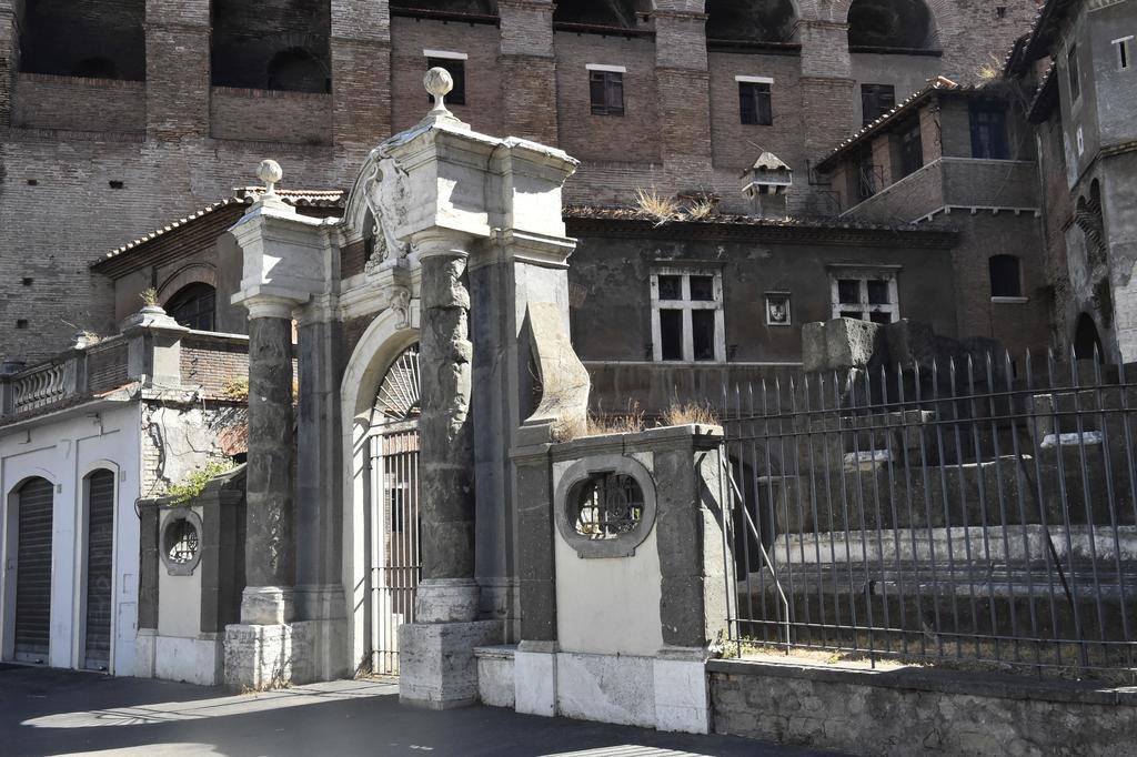 Hotel Augustus Rome Exterior photo